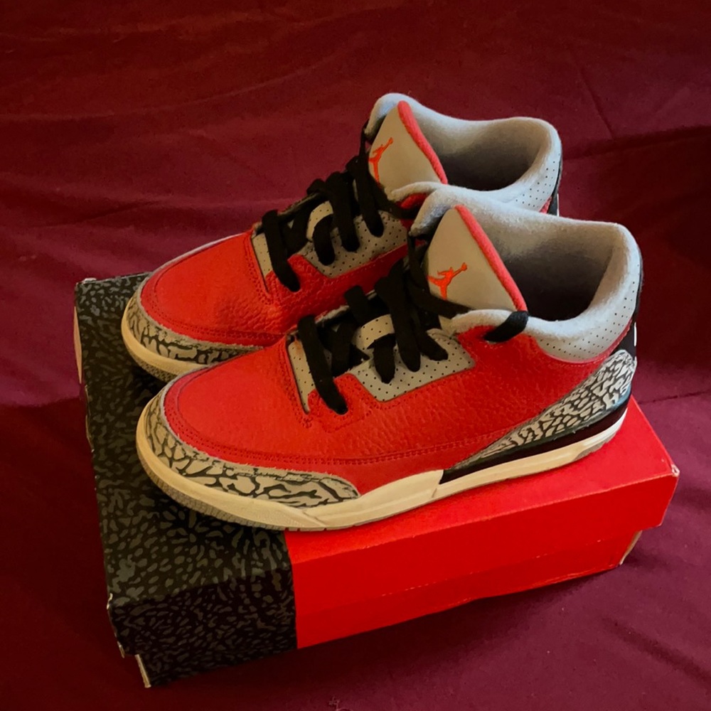 Jordan Retro 3 (Little Kid)